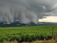 shelf cloud Brazílie