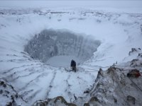 V Rusku přibývá mohutných kráterů v permafrostu