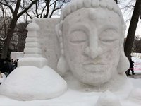 Kde se nahází nejrozsáhlejší sbírka soch ze sněhu a ledu? V Japonsku!