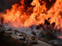 Požáry v Kalifornii nemají konce