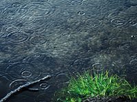 Výšková tlaková níže může o víkendu přinést srážky