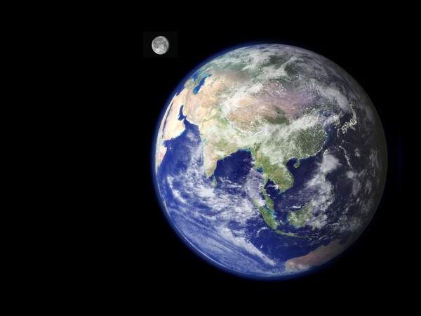 Satelitní snímek planety Země a v pozadí je viditelný Měsíc