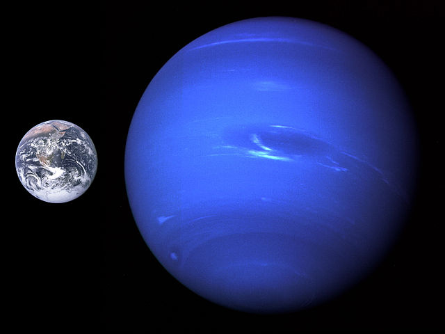 Porovnání velikosti planety Země a planety Merkur