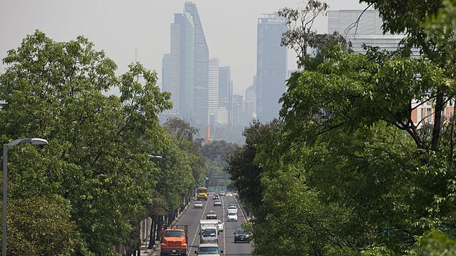 Smog nad Mexikem