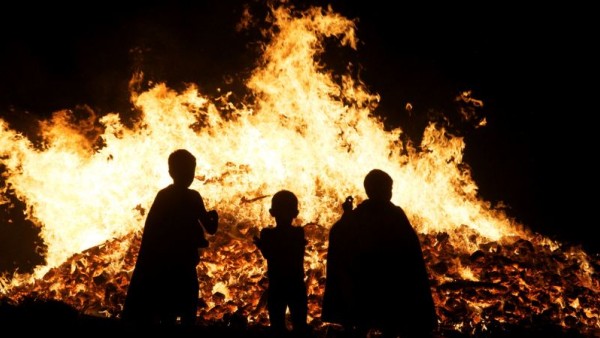 Keltský oheň je tradiční letní akcí