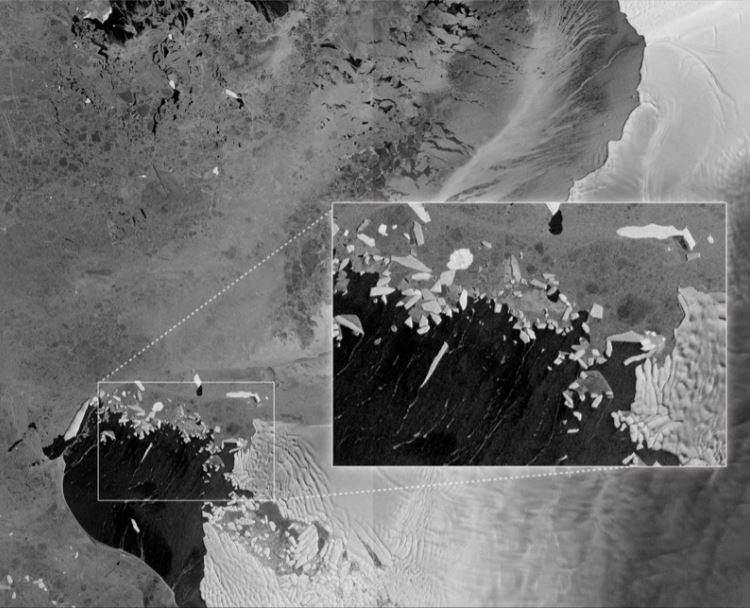 Ústup ledovce znázorněn na komparaci satelitních snímků