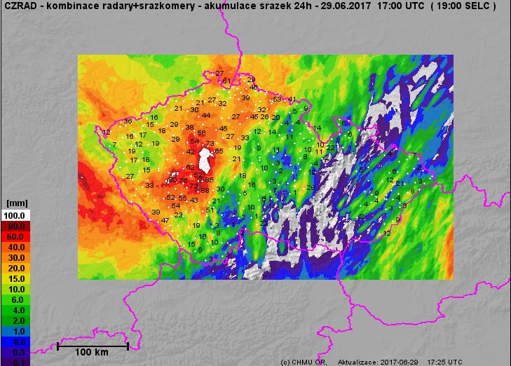 Včerejší sumace srážek, nejvíce jich spadlo v Čechách, až okolo 80 mm, na Moravě skoro nic
