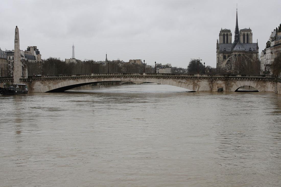 Velká voda v Paříži